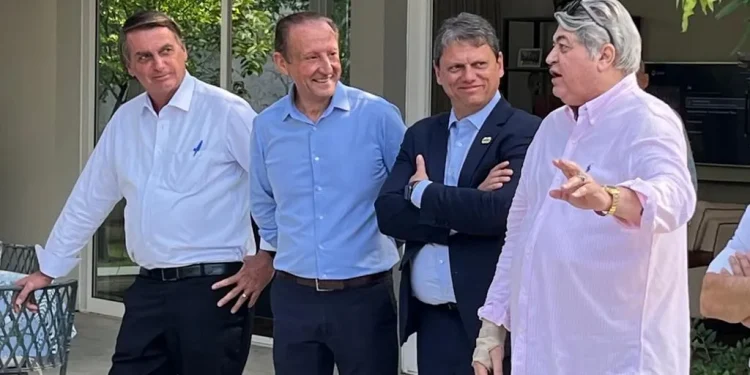 Bolsonaro confirma Datena ao Senado