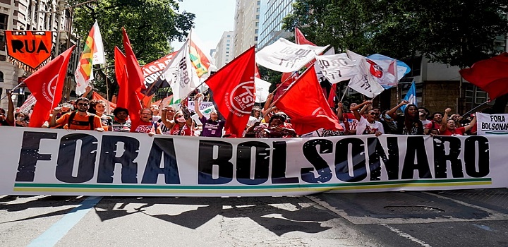 Manifestações contra e pró-governo aconteceram no país durante a manhã deste domingo (1),