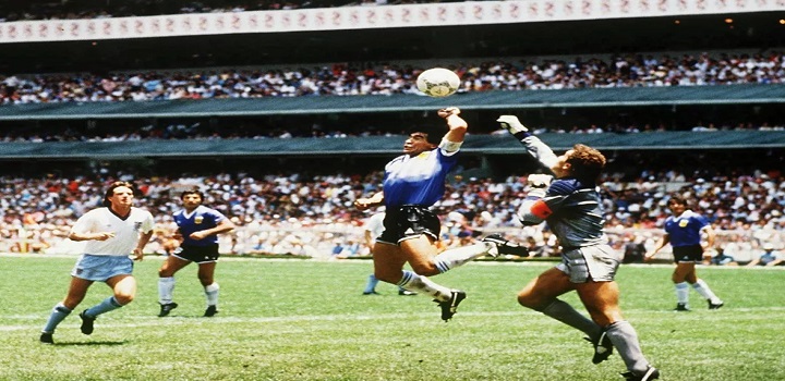 Maradona: camisa da copa de 86 é leiloada