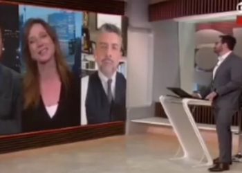 Jornalista da Globonews usa termo racista, Carolina Cimentti