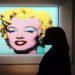 Retrato de Marilyn Monroe feito por Andy Warhol é leiloado por US$ 195 milhões e torna obra mais cara do século 20