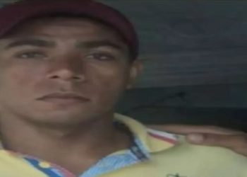 PRF afasta policiais envolvidos em abordagem que terminou com morte em Sergipe Genivaldo de Jesus Santos, de 38 anos, morreu após abordagem de agentes da Polícia Rodoviária Federal
