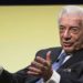 Nobel de Literatura, Vargas Llosa diz que prefere Bolsonaro a Lula Vencedor do Nobel de Literatura de 2010 disse que "palhaçadas de Bolsonaro" são difíceis de um liberal admitir, mas, mesmo assim, o prefere ao ex-presidente petista