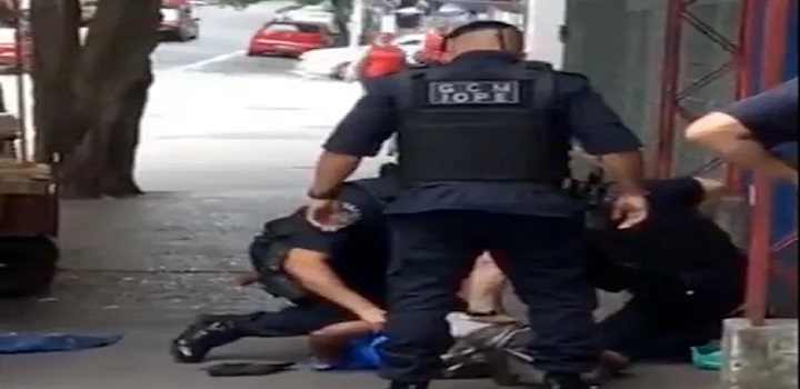 agente da Guarda Civil Metropolitana (GCM) de São Paulo, foi filmado na tarde da última segunda-feira (30), colocando o joelho no pescoço de um homem negro de 56 anos,