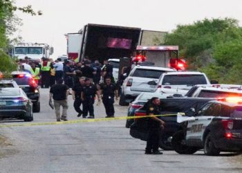 50 Imigrantes mexicanos morrem em caminhão no texas