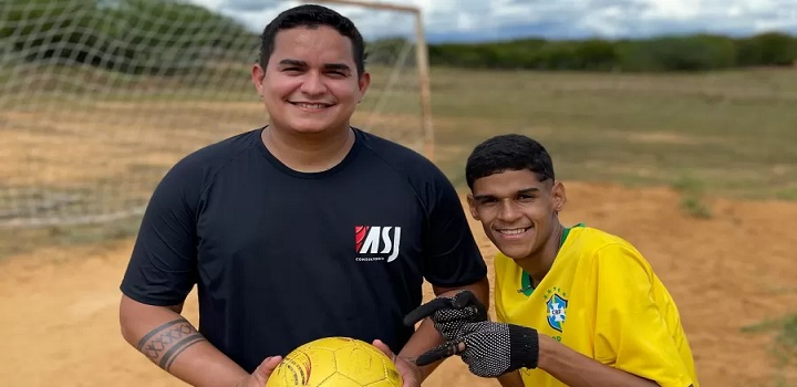Saiba sobre a polêmica entre Luva de Pedreiro e empresário Alan Jesus