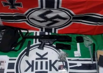 Neonazitas agem na produção de armas caseiras