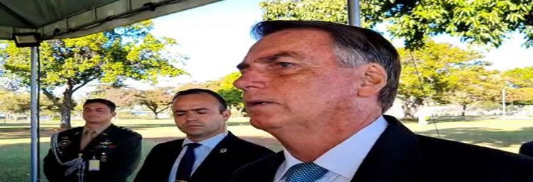 Bolsonaro fala sobre assassinato de petista