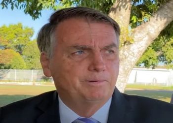 Bolsonaro diz que petistas vçao responder por homicídio
