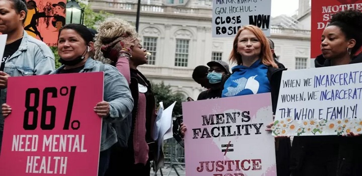 Nos Estados Unidos, mulheres sao presas por sofreem aborto espontaneo
