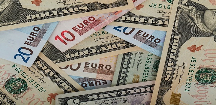 Valor do dólar e do euro