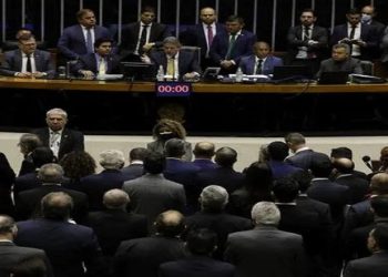 Câmara dos Deputados aprovou, sem mudanças, nesta quarta-feira, o texto-base da proposta de emenda à Constituição (PEC) Eleitoral,