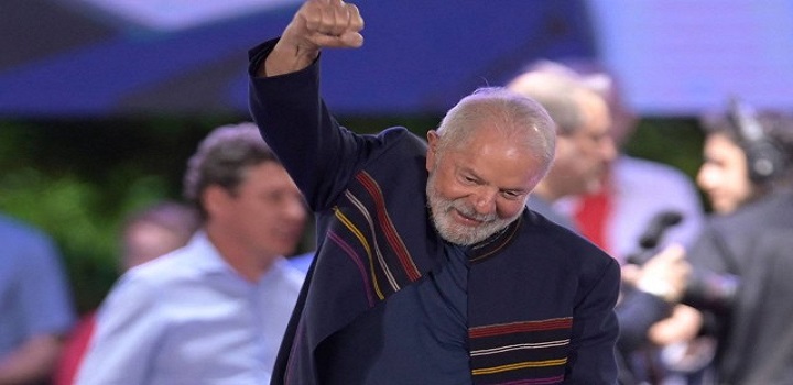 Voz de Lula: dificuldade de Lula com a voz