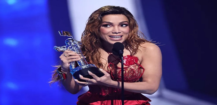 Vitória de Anitta no VMA 2022