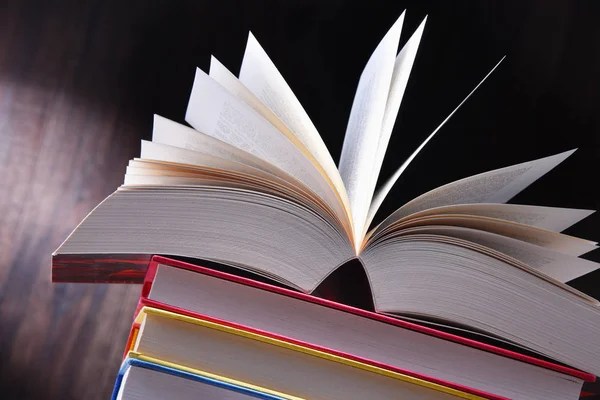 Poesias de Álvaro Goulart