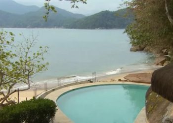 ILHA EM UBATUBA VAI A LEILÃO POR R$ 23 MILHÕES
