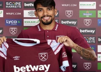 Lucas Paquetá assina com o West Ham