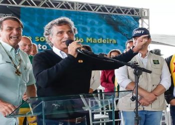 A campanha à reeleição do presidente Jair Bolsonaro (PL) recebeu uma doação de R$ 501 mil do ex-piloto Nelson Piquet.
