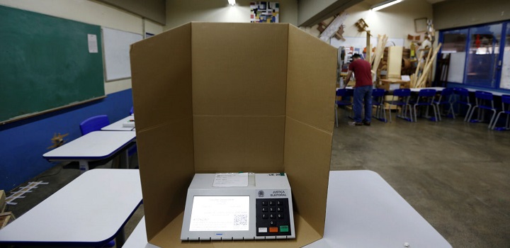 Eleição no Brasil 1º turno, análise Deneval Siqueira