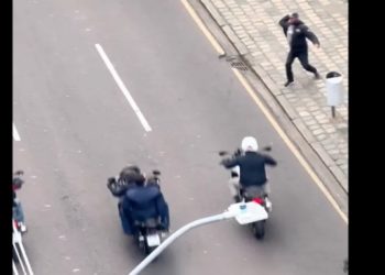 Bolsonaro atacado em motociata