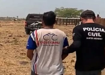 Bolsonarista mata lulista a facadas