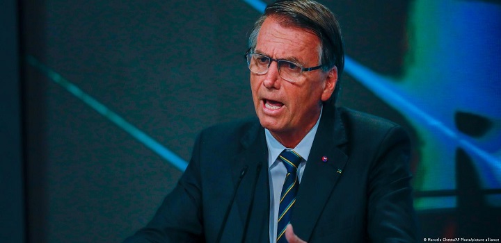 Bolsonaro internado em hospital