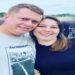 Um casal de brasileiros foi encontrado morto na casa onde vivia em m Hyannis, no estado de Massachusetts, nos Estados Unidos, na última sexta-feira (2). Aline de Lima Ferreira Castro, de 38 anos e Luiz Castro Júnior, de 44, eram de Votuporanga, no interior de São Paulo.