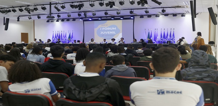 forum de educação em macaé