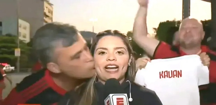 Reporter assediada ao vivo por torcedor do flamengo
