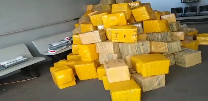 ADOLESCENTE PRESO COM 5 TONELADAS DE MACONHA