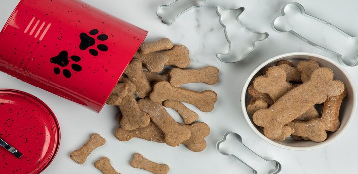 Ministério da Agricultura, Pecuária e Abastecimento divulgou um alerta para donos de pets: é recomendável evitar dar aos animais de estimação quaisquer petiscos que contenham o ingrediente propilenoglicol.