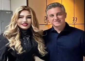 Novo visual da cantora Rosana