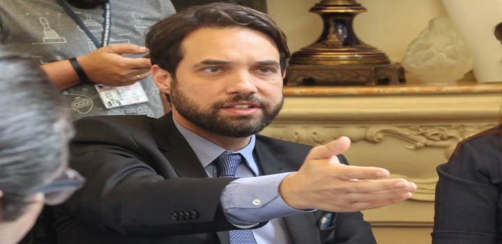 Dr Jairinho entra no tse contra propaganda de lula