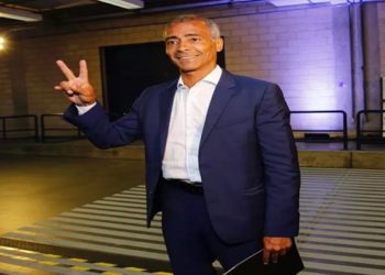 Romário internado