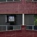 bandeiras de partidos em condominios