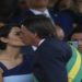 Michele Bolsonaro deixa de seguir marido