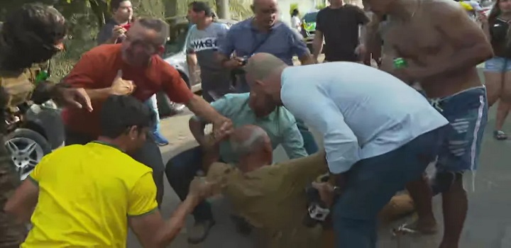 REPORTER DA INTERTV AGREDIDO POR MANIFESTANTES BOLSONARISTAS