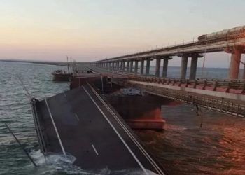 Explosao de ponte na Crimeia