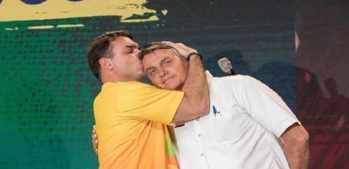 Flavio Bolsonaro fala sobre eleições