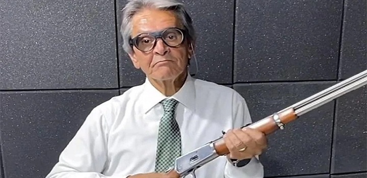 Fuzil Roberto Jefferson: estudante da Universidade Mackenzie
