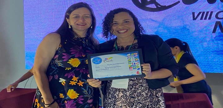 professora da Rede Municipal de Educação de Macaé, Gabriela Barreto de Oliveira, foi a vencedora do VIII Congresso Nacional de Educação