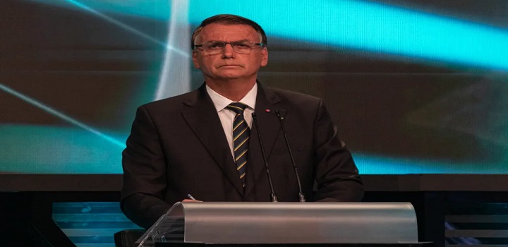 Bolsonaro pode ser mantido como senador vitalicio