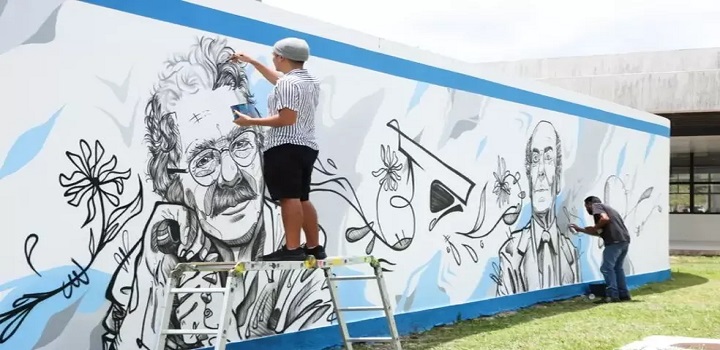 Grafite Darcy Ribeiro na Uenf