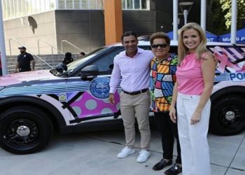 Romero Brito cria arte para viatura de miami