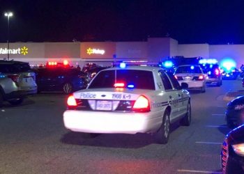 atirador mata pessoas em walmart nos eua