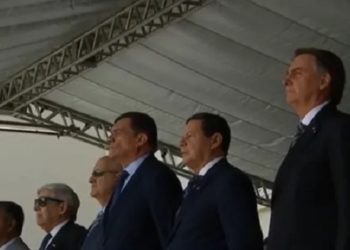 BOLSONARO EM EVENTO EM RESENDE