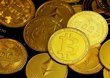 CAOS EM SETOR DE CRIPTOMOEDAS