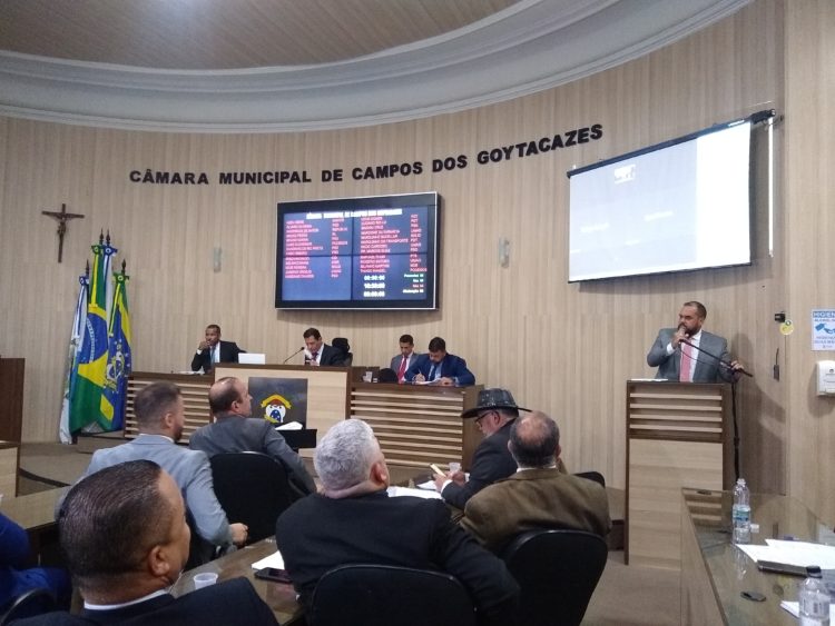 Câmara de Campos: oposição ganha eleição para a mesa diretora