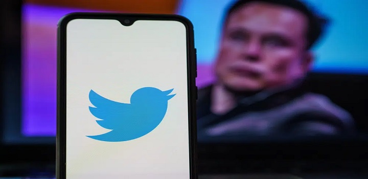 elon Musk, CEO do Twitter e dono da Tesla e da SpaceX, iniciou uma “batalha” com a Apple. Segundo o bilionário, a companhia “ameaçou reter” o Twitter na App Store.
