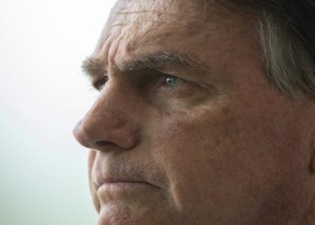 Bolsonaro mantem silencio sobre derrota